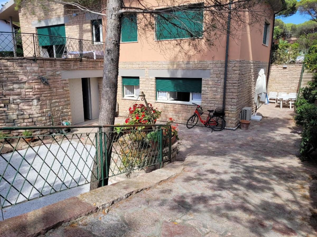 Gemma A Solo 100M. Dal Mare Apartman Marina di Castagneto Carducci Kültér fotó